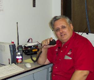 Lee Besing N5NTG at Hurricane Rita - Kelly USA ICP 2005